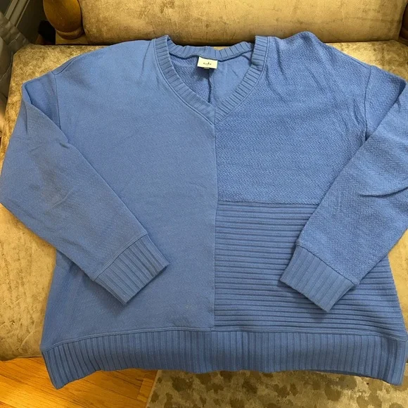 CAbi Skipper Women’s Blue Sweatshirt - Picture 2 of 4